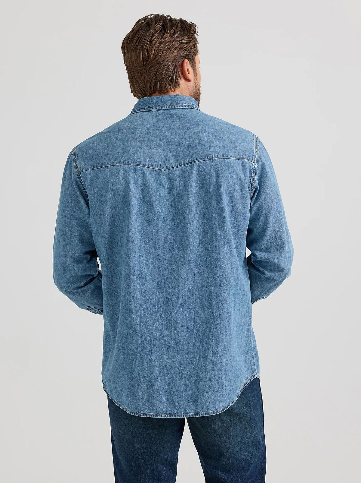 Wrangler Men's Denim Chest Pocket Snap-Front Long Sleeve Work Shirt Work Shirts Wrangler