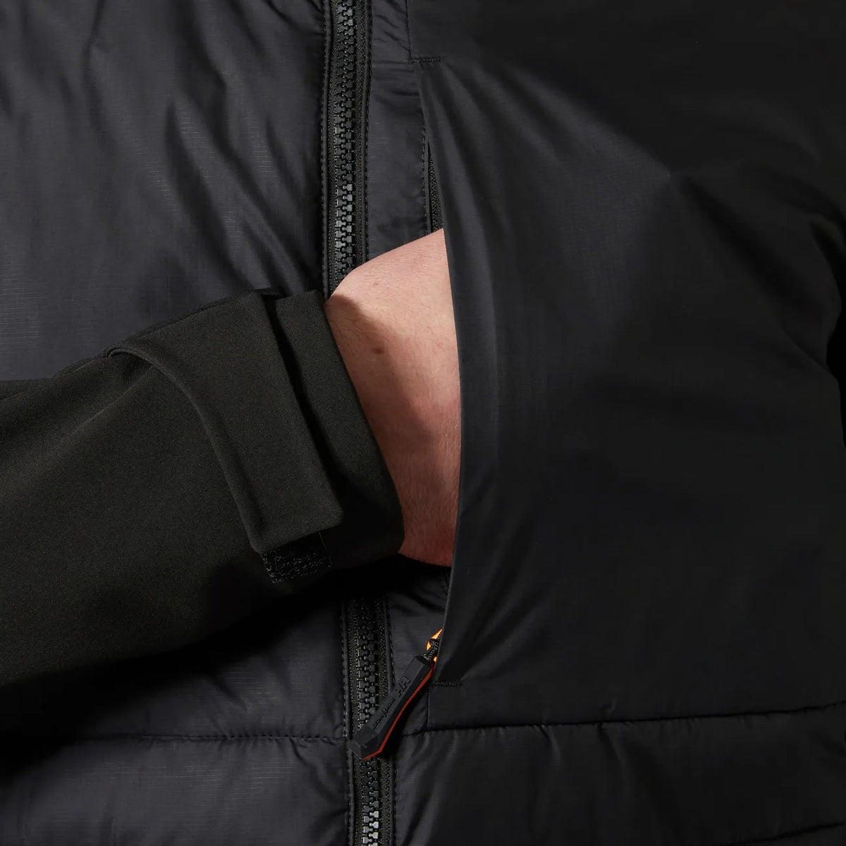 Helly Hansen Men's Chelsea Evolution 2.0 Insulated Softshell Jacket
