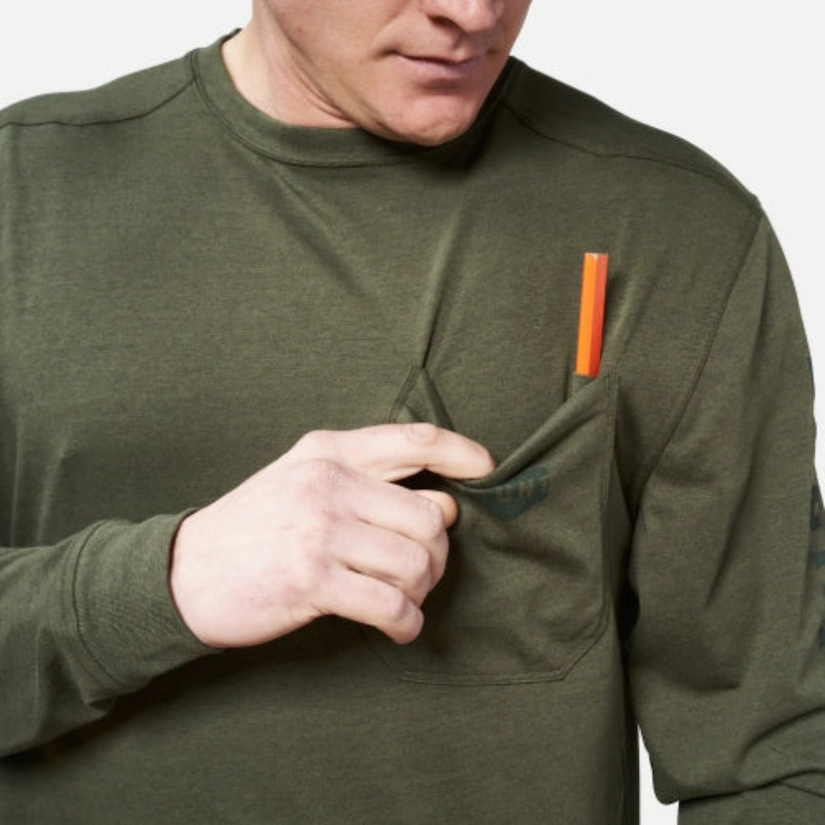BRUNT Men's The Brunt Utility Pocket Logo Long Short T-Shirt Long Sleeve T-Shirts BRUNT