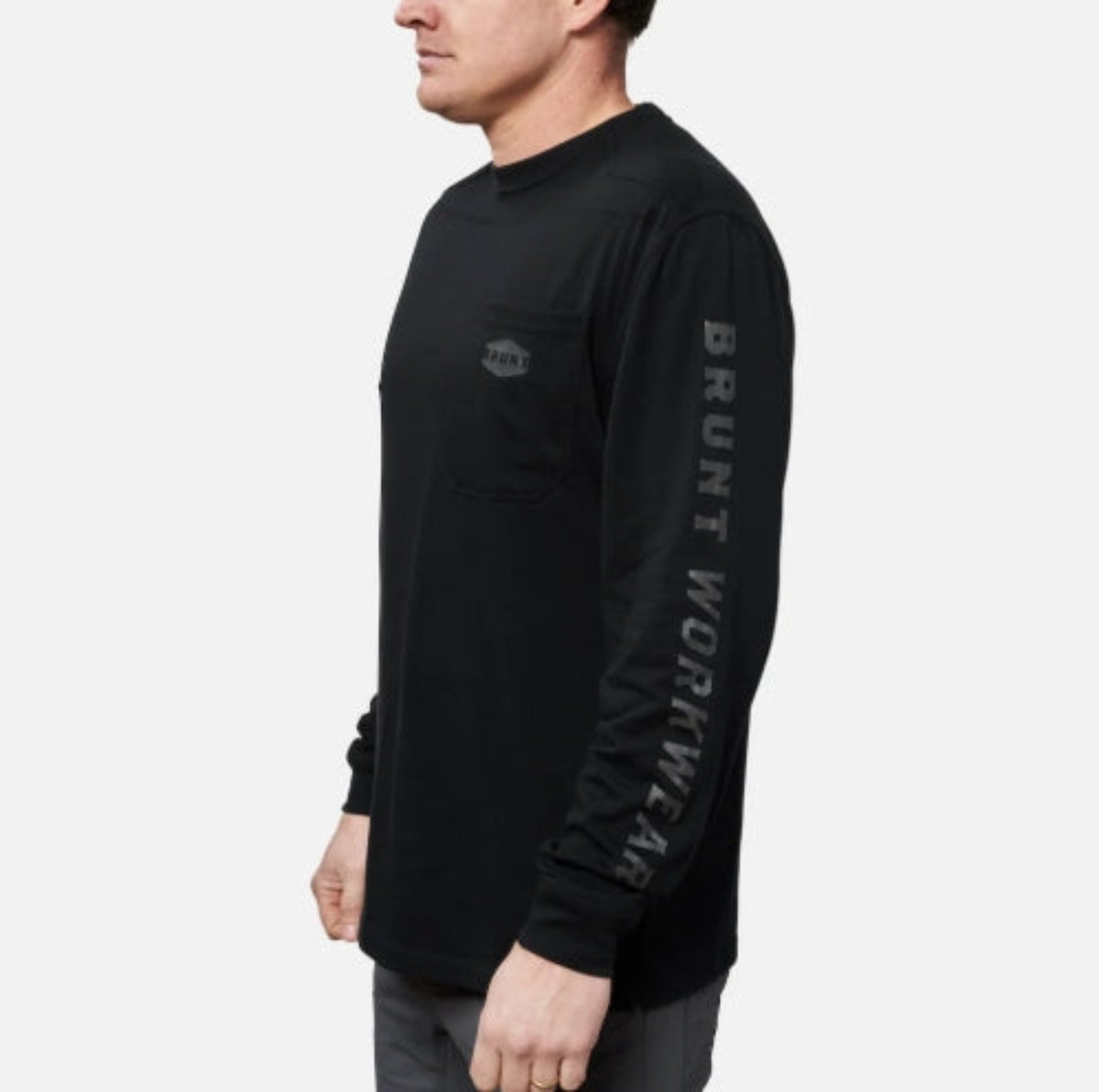 BRUNT Men's The Brunt Utility Pocket Logo Long Short T-Shirt Long Sleeve T-Shirts BRUNT