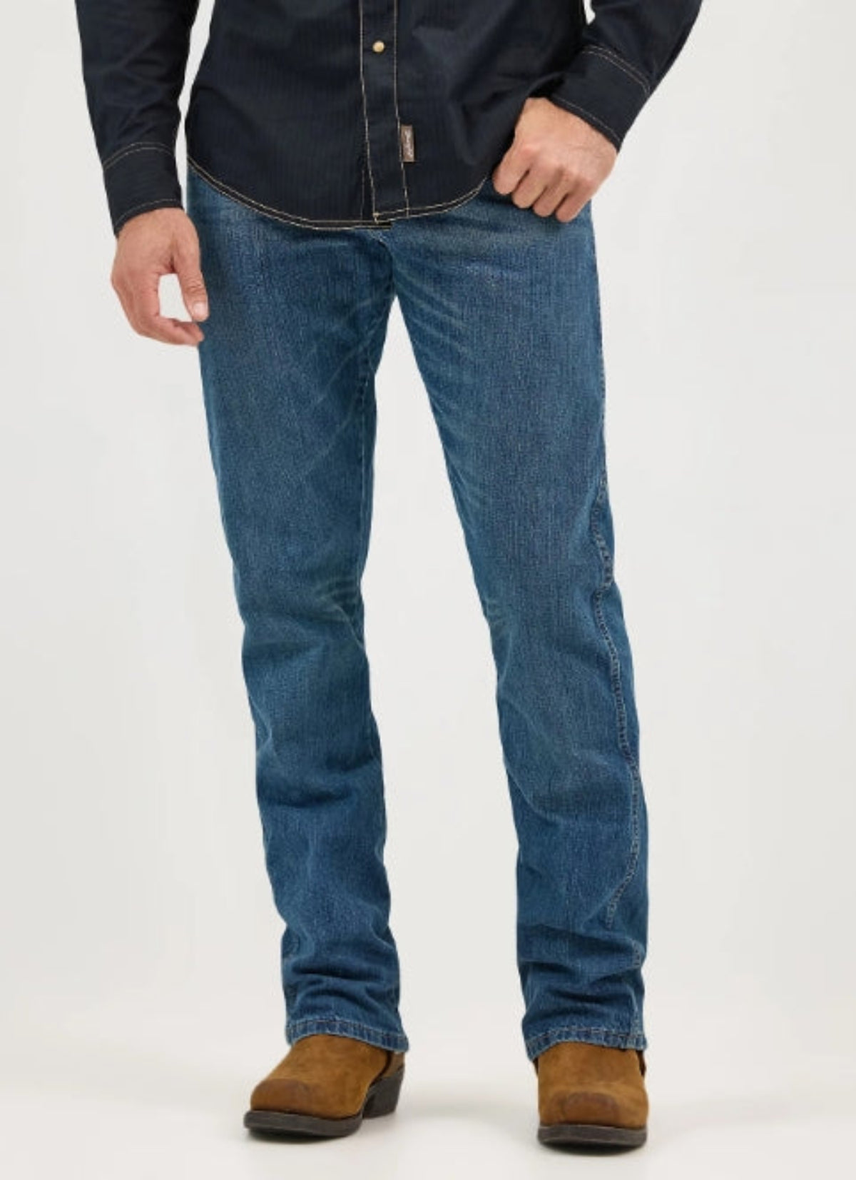 Wrangler Men's Retro® Fabens Relaxed Fit Bootcut Jean Pants Wrangler True Blue 28 30 Inseam
