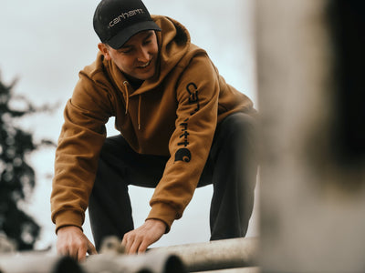 Sweatshirts & Hoodies