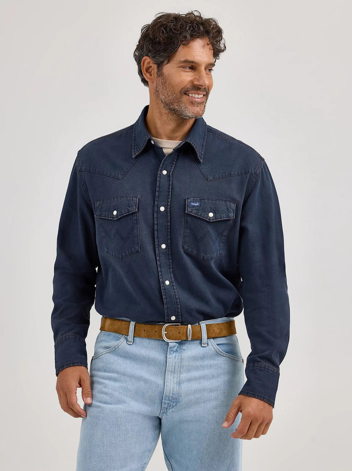 Wrangler Men's Vintage Inspired Cotton Button-Up Long Sleeve Work Shirt Work Shirts Wrangler