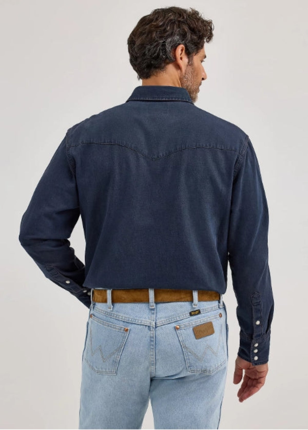 Wrangler Men's Vintage Inspired Cotton Button-Up Long Sleeve Work Shirt Work Shirts Wrangler
