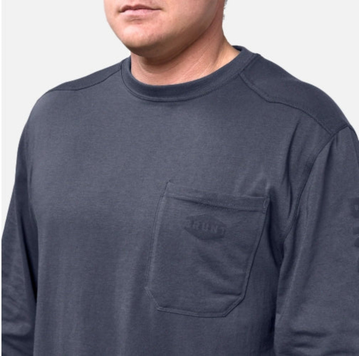 BRUNT Men's The Brunt Utility Pocket Logo Long Short T-Shirt Long Sleeve T-Shirts BRUNT