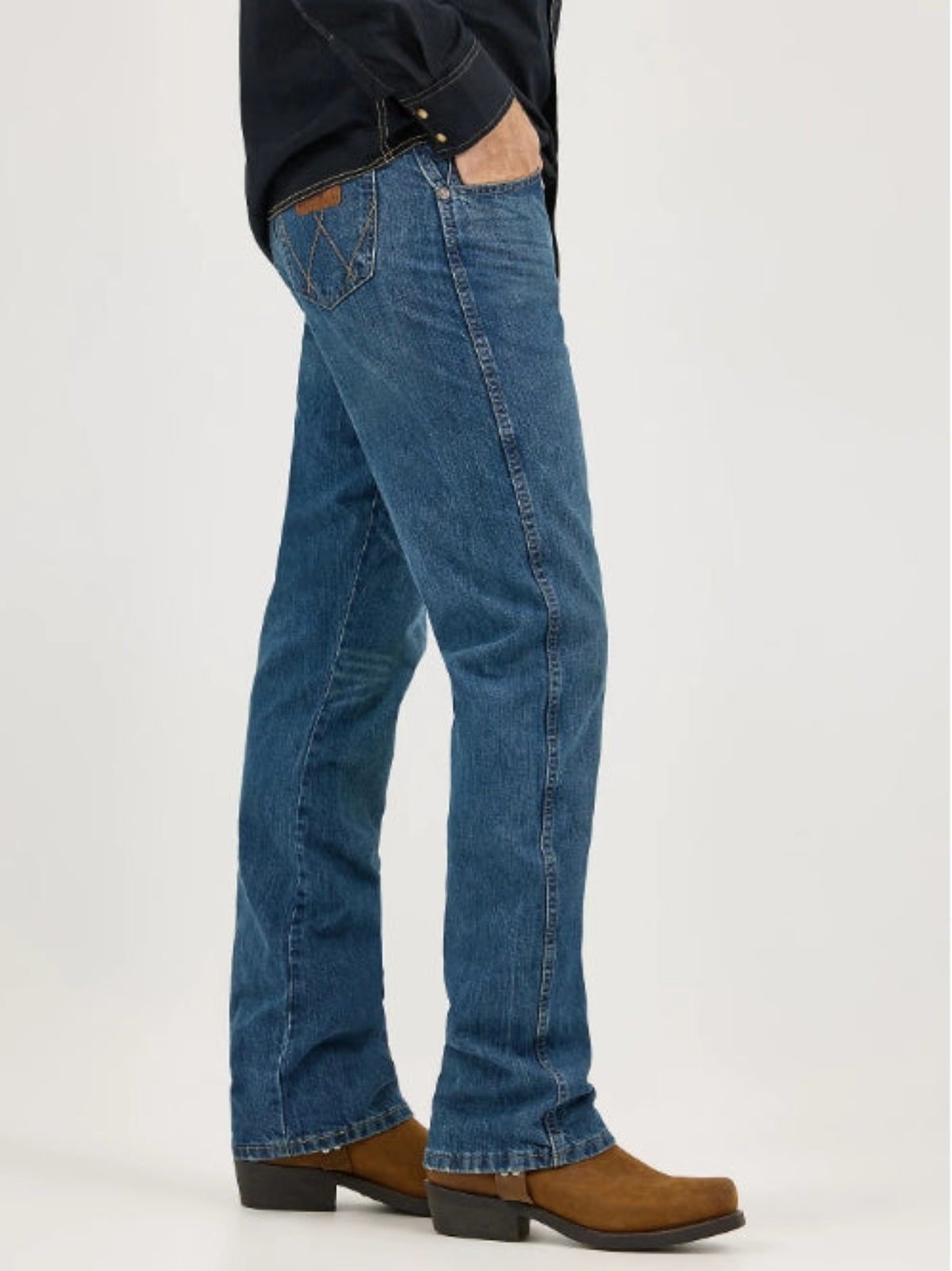 Wrangler Men&#39;s Retro® Fabens Relaxed Fit Bootcut Jean - Work World - Workwear, Work Boots, Safety Gear