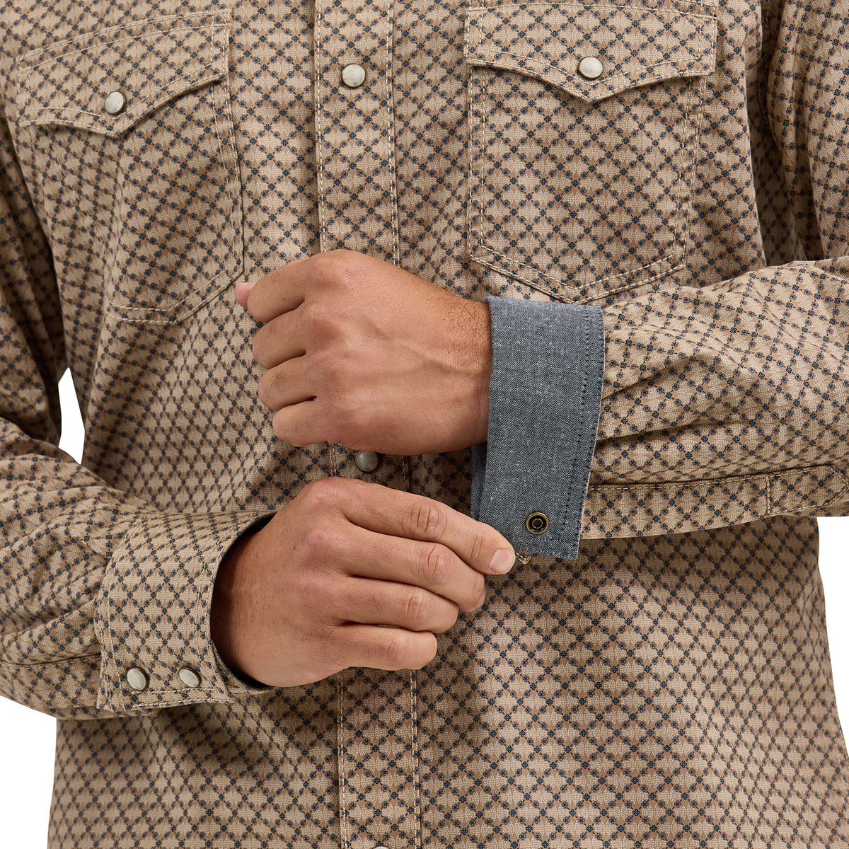 Wrangler Men's Premium Retro Long Sleeve Western Shirt